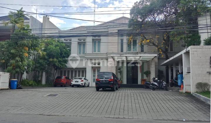 Rumah Wr Supratman Luas Siap Huni