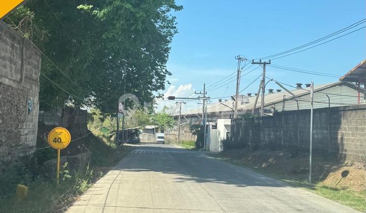 Lahan dan Gudang Ngantong Ngoro Mojokerto