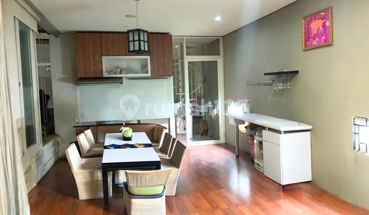 Rumah Taman Puspa Raya Semi Furnished 2