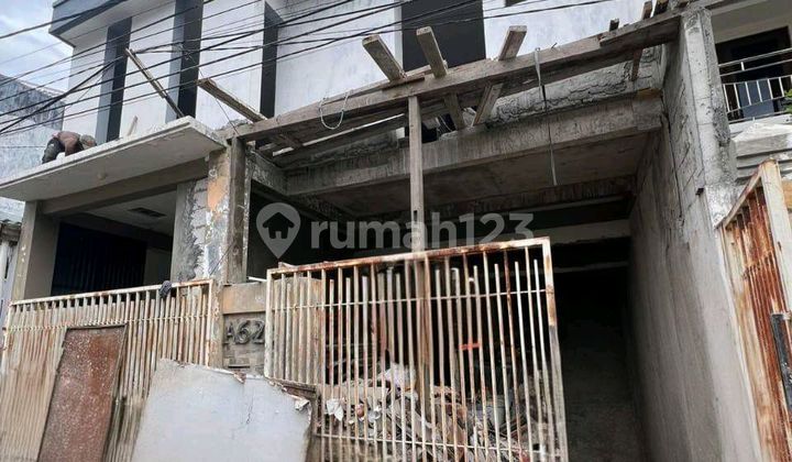 Rumah Kost Nginden Intan Luas Strategis 1