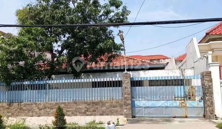 Rumah Dharmahusada Utara Strategis Jual Cepat 1