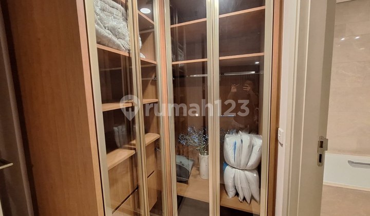 One Icon Apartment Strategic Ready to Occupy 2