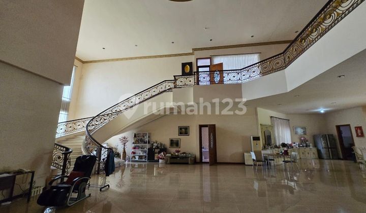 Rumah Dharmahusada Indah Mewah Strategis 2