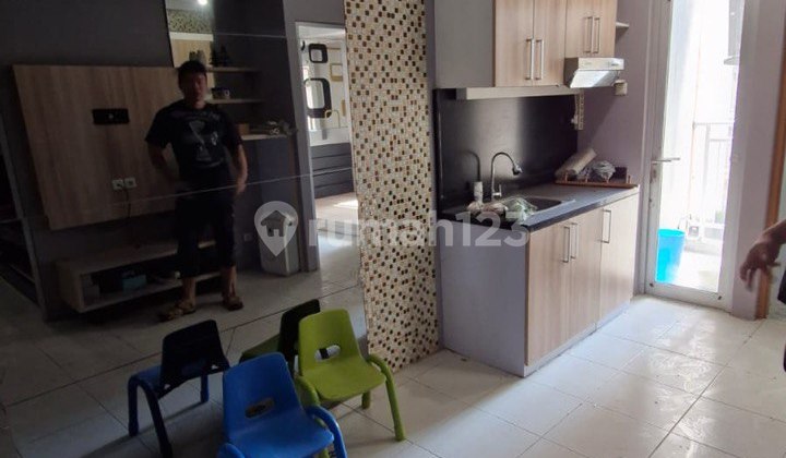 Gunawangsa Manyar Furnished Apartment 2