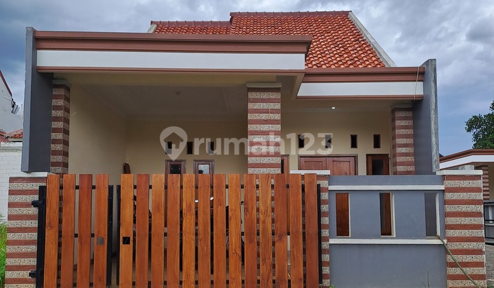 Rumah Lt 90 Lb 70 Classic Rangkapan Jaya Baru Pancoran Mas Depok 1