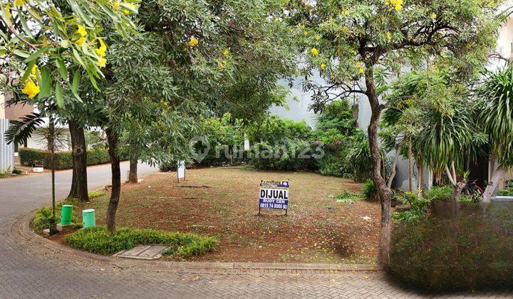 Rudy Cen  Tanah Hoek Di Casajardin Casa Jardin Depan Taman