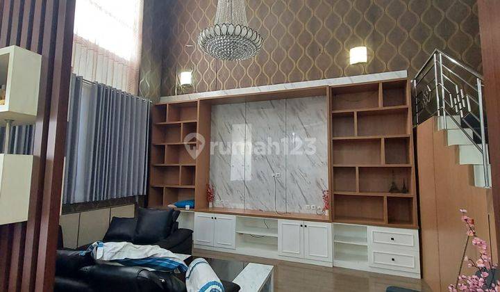 Rudy Cen Taman Royal Tangerang 10x15 Full Furnished 2,5 Lantai 1