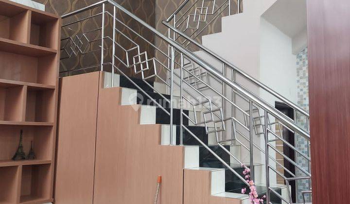Rudy Cen Taman Royal Tangerang 10x15 Full Furnished 2,5 Lantai 6