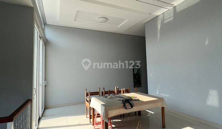 Dijual Rumah Di Taman Ratu 237m2 Lokasi Favorite  2