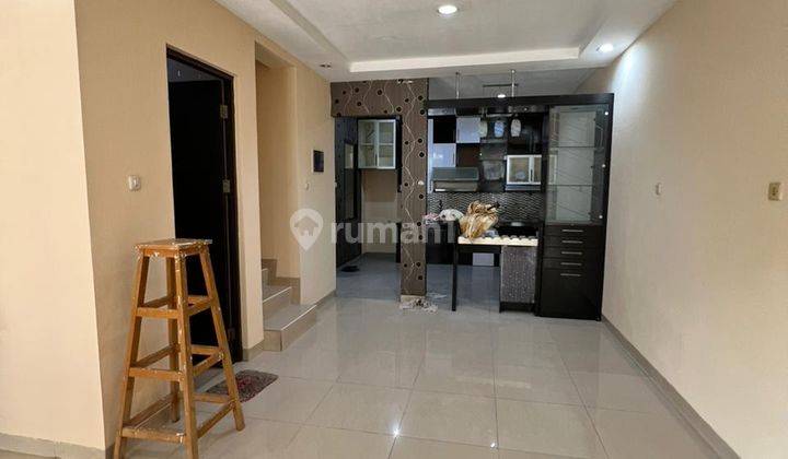 Rudy Cen  Rumah di Casajardin 6x15 Casa Jardin Sudah Renov Aman Dan Nyaman 1