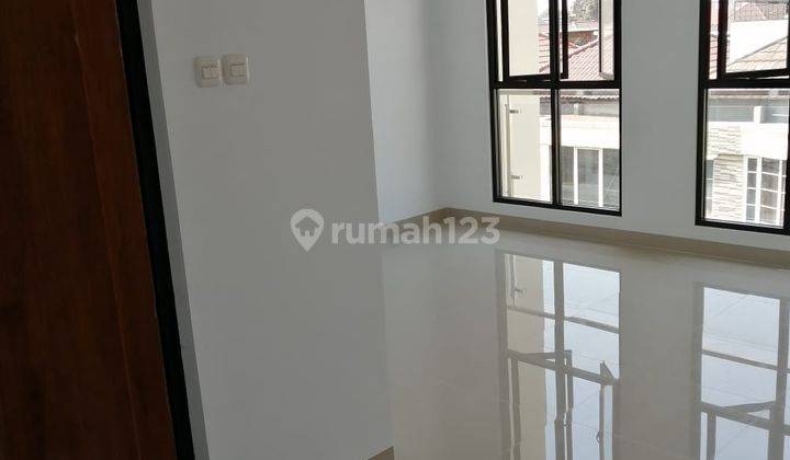 Rudy Cen Dijual Rumah Di Kepa Duri 5,2x18,8 Lokasi Strategis 2