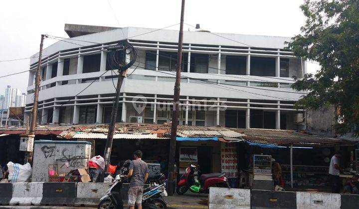 Rudy Cen Dijual Ruko Di Jalan Kebon Jati Sebrang Tanah Abang 628m2 Strategis 2