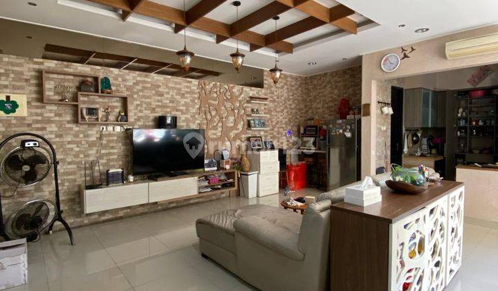 Rudy Cen  Rumah di Casajardin 8x18 Casa Jardin Full Renov 1