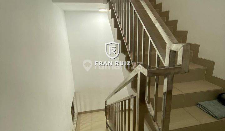 Rudy Cen Dijual Rumah Taman Ratu 5x18 Full Furnished Strategis 2