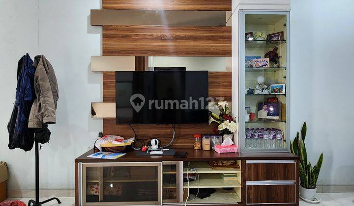 RUDY CEN Dijual rumah Casajardin 8x18 sudah full renov & balkon cor 2