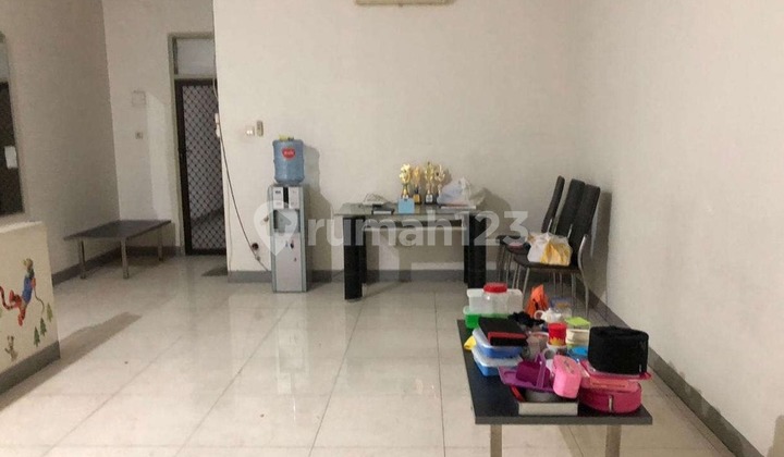 RUDY CEN Dijual Cepat Taman Cosmos, Rumah Tua Hitung Tanah dekat Taman Ratu 2