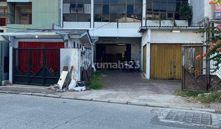 RUDY CEN Dijual rumah atau bangunan komersil di puri kembangan  2