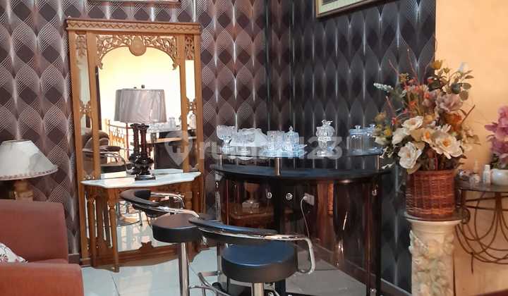 Rumah Mewah 2 Lantaidi Pagesangan Baru - Gayungsari Sby 2