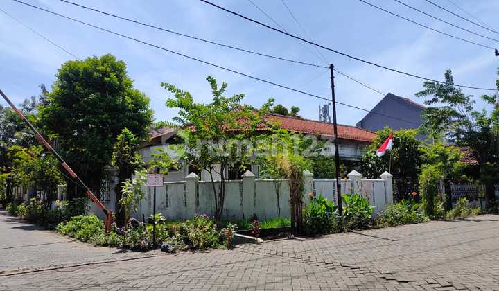 Langka , Rumah Hook Hitung Tanah*di Ketintang Dekat Unesa Sby