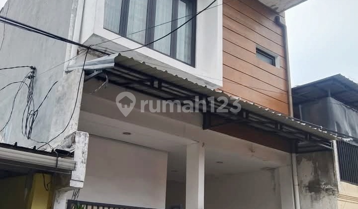2-Story Minimalist House in Gunungsari Indah Housing (GSI) - Wiyung Surabaya*
