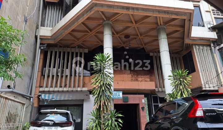 Murah Tempat Fitness di Raya Manyar, Surabaya Lokasi Strategis, 24 Jam Ramai