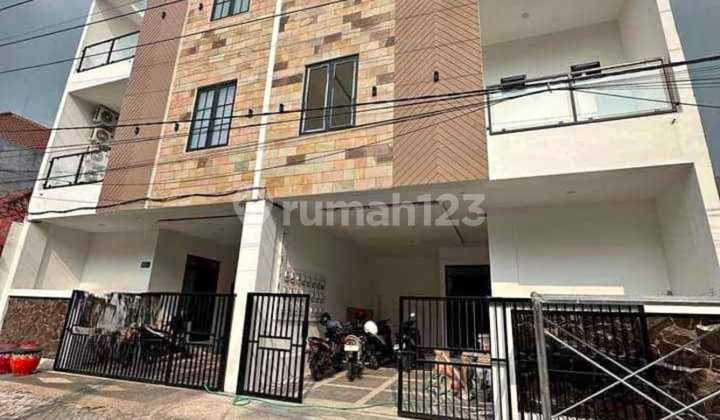 Full Penghuni Full.furnish ******** Putri ******** ******** Kampus Sigura ******** 