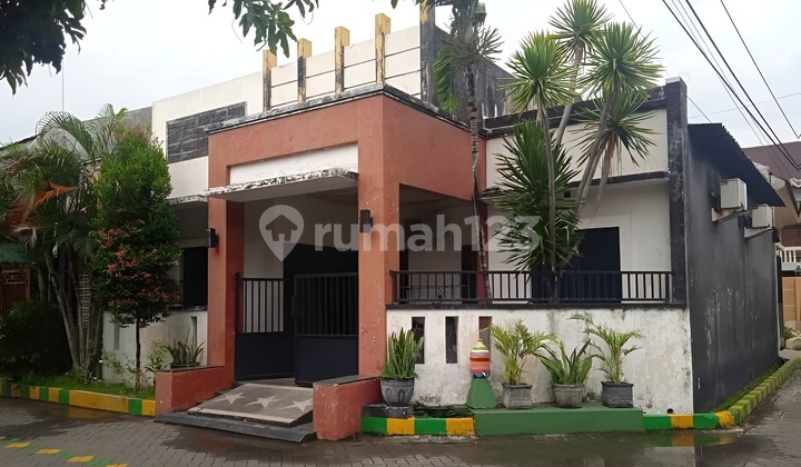 Murah Jual Cepat, Dibawah Pasaran* Rumah Lokasi Strategisdi Perum Babatan Indah Wiyung Sby Murah Jual Cepat, Dibawah Pasaran* Rumah Lokasi Strategisdi Perum Babatan Indah Wiyung Sby
