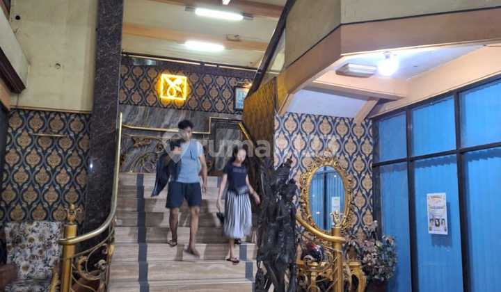 Murah Tempat Fitness di Raya Manyar, Surabaya Lokasi Strategis, 24 Jam Ramai