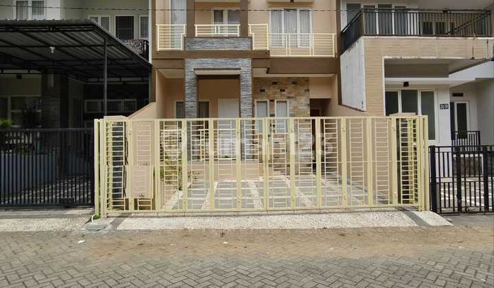 Rumah Villa Full Furnishedlokasi Panglima Sudirmanbatu