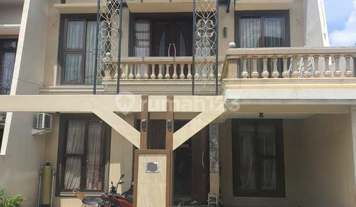 Quick Sale, Semi-Furnished* Minimalist 2-Story House in Graha Sampurna Indah Wiyung Sby