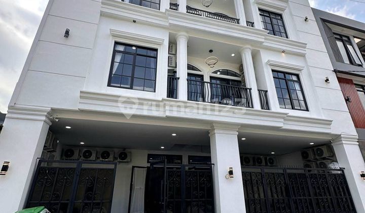 Rumah Kost Eksekutif Lokasi Candi Mendut Barat Malang