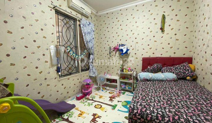 Rumah Bagus Siap Huni  di Jalan Utama Taman Yasmin 11