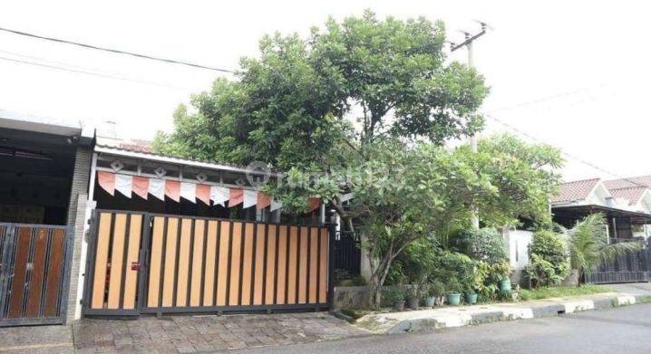 Rumah Bagus Siap Huni  di Jalan Utama Taman Yasmin 16