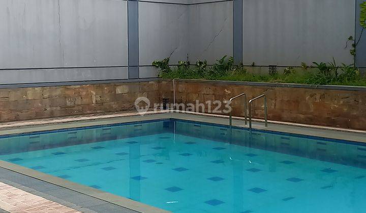 Two storeys cozy house in quiet, safety area close to Hang Lekir and Senayan City 2