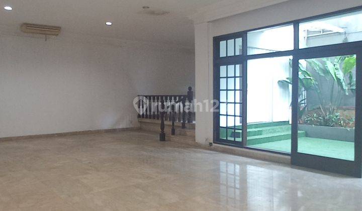 Nice house, 2 storeys, quiet location in Permata Hijau.. 1