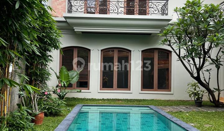 Elegant, Cool & Serene House in East Kemang