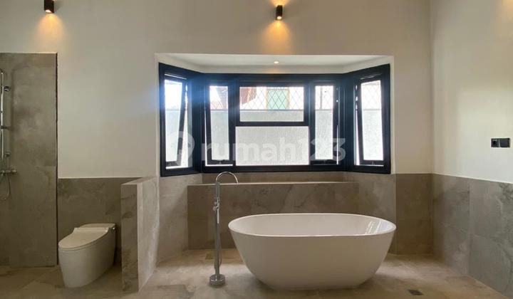 An Astetic House In Permata Hijau To Be Sold With Tenant 2