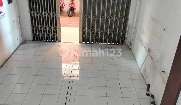 Strategic Ruko Gwalk Food Arcade North Citraland Surabaya 2