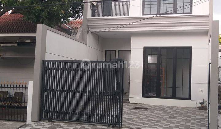 Manyar Jaya Sby Rumah 2 Lt American Style 2