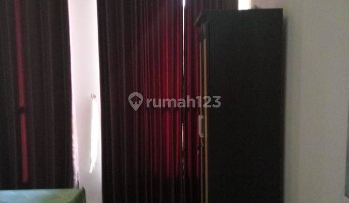 A semi furnished house at Greenhill, North Citraland Sby
