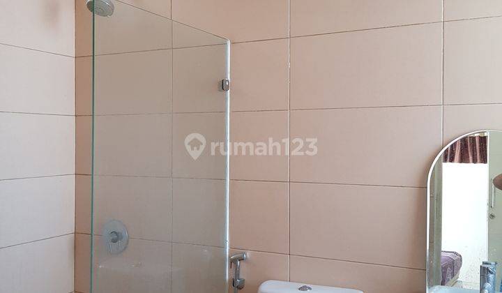 A semi furnished house at Greenhill, North Citraland Sby