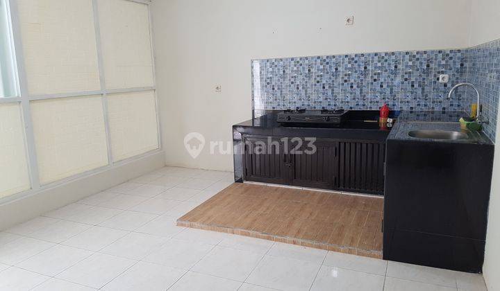 Rumah 2lt di Northwest Park, Citraland Utara, Surabaya