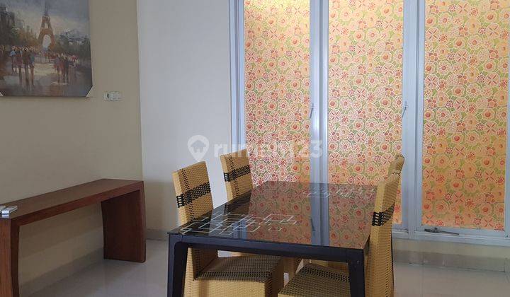 Rumah 2 lt siap huni, semi furnished bagus