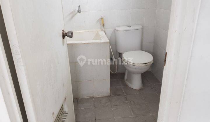 Ruko Grandia Pojok, Citraland Utara, Sby, cocok u variasi mobil dll