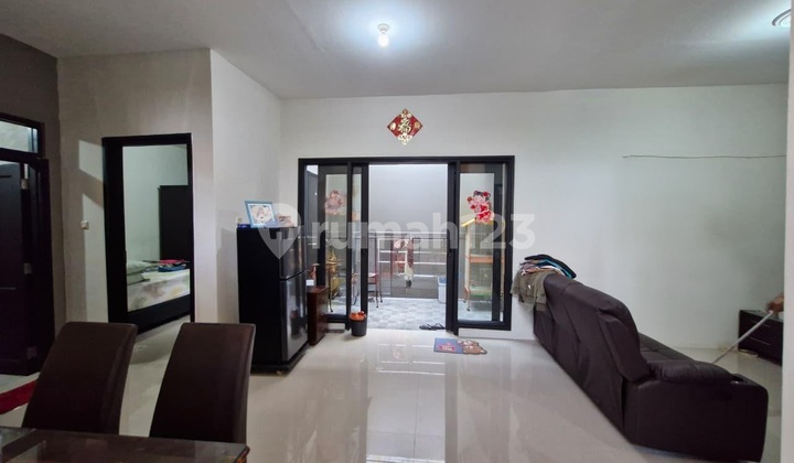 Royal Park, Citraland Sby. Front Cluster, House Ready to Occupy. Suitable for Those Who Don't Want to Climb Stairs. 2