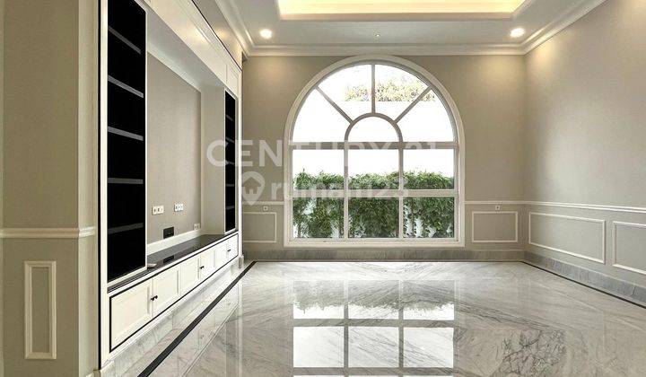 Rumah Mewah Dengan Bangunan Baru Di Lokasi Terbaik 1
