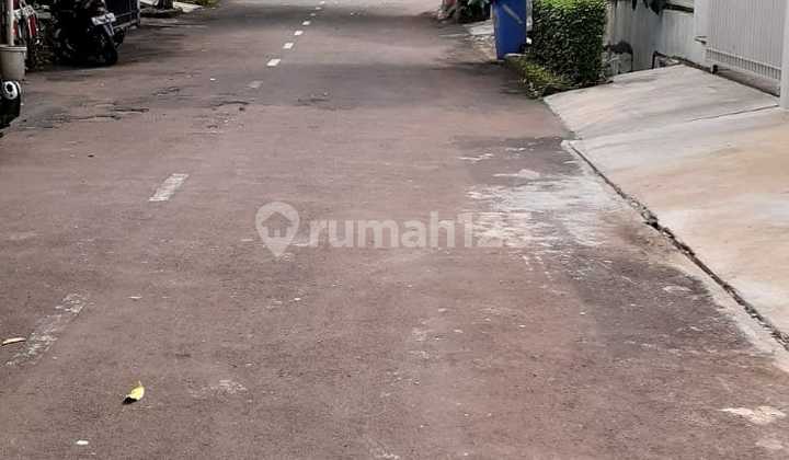 Rumah 1 Lantai Lokasi Strategis di Bintaro Sektor 9 2