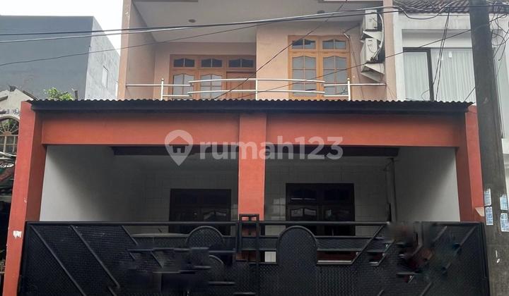 Rumah Bagus 3 Lantai Lokasi Strategis Harga Nego Di Sektor 5 Bintaro