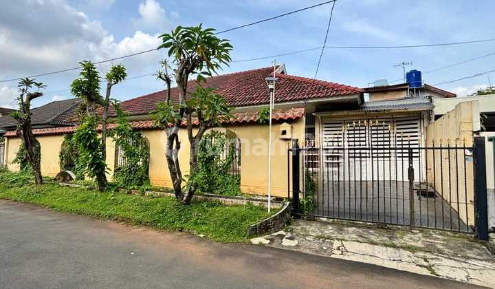 Rumah 1 Lantai Bebas Banjir Lokasi Strategis di Bintaro Sektor 3