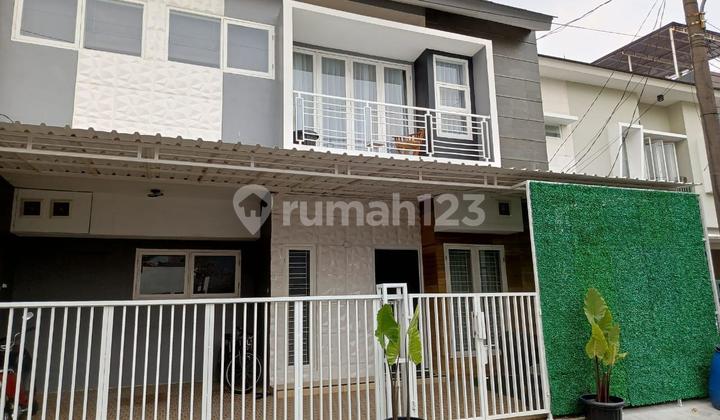 Rumah Kos Bagus Full Furnished Cocok untuk Investasi di Bintaro.